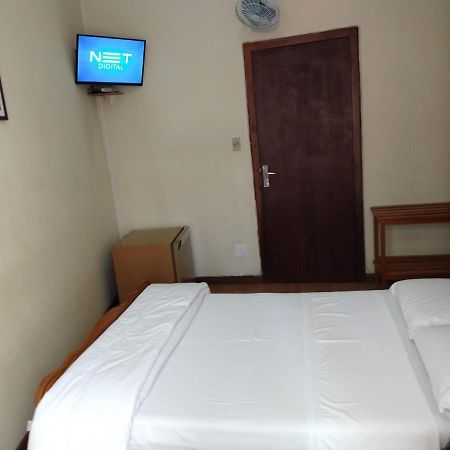 Hotel Cervantes Куритиба Екстериор снимка