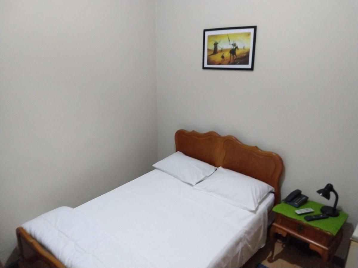 Hotel Cervantes Куритиба Екстериор снимка
